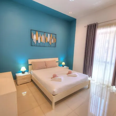 Spacious And Beautifully Furnished 3 Bedrooms/3bathrooms With 2 Balconies Wvid1-1 Gzira
