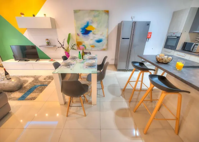 Spacious And Beautifully Furnished 3 Bedrooms/3bathrooms With 2 Balconies Wvid1-1